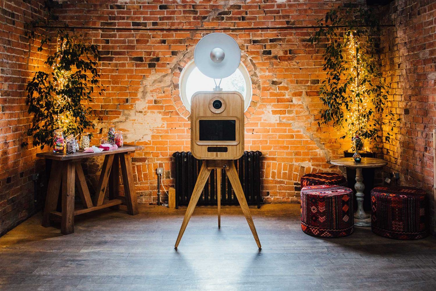 Planet Booths Photo Booth Hire West Midlands Photo Booth Hire Birmingham Slider