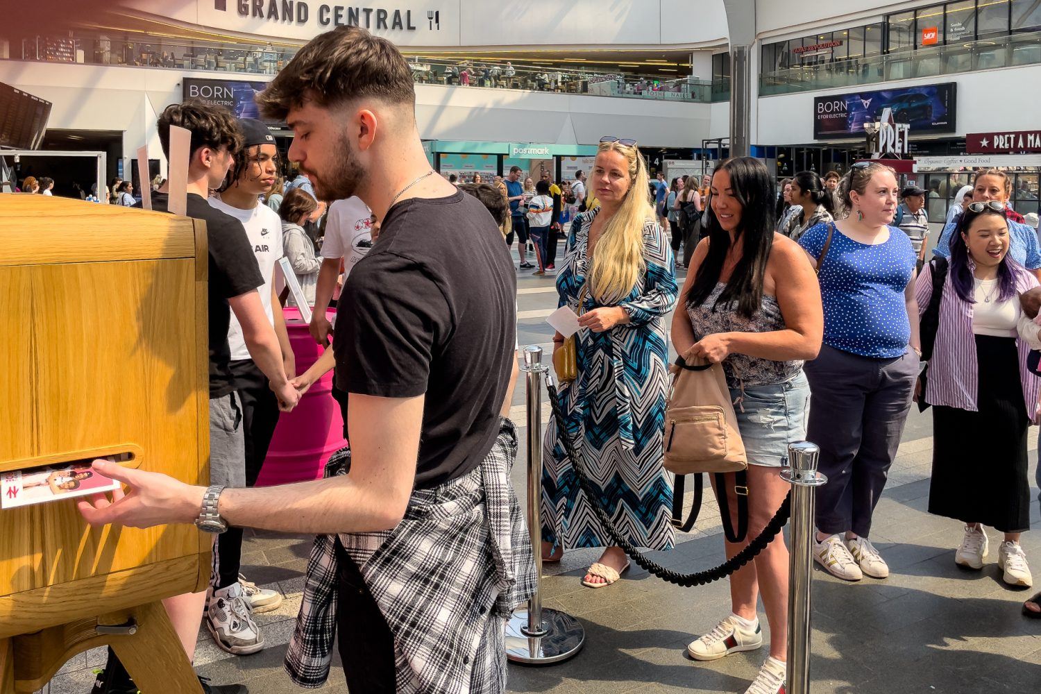 New Street Station Photo Booth In Action